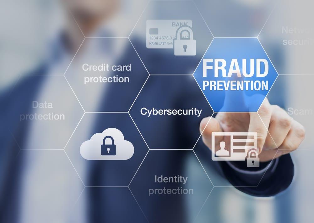 Risk Management ⁣Revolutionized: AI's ‍Role in ‍Fraud Detection